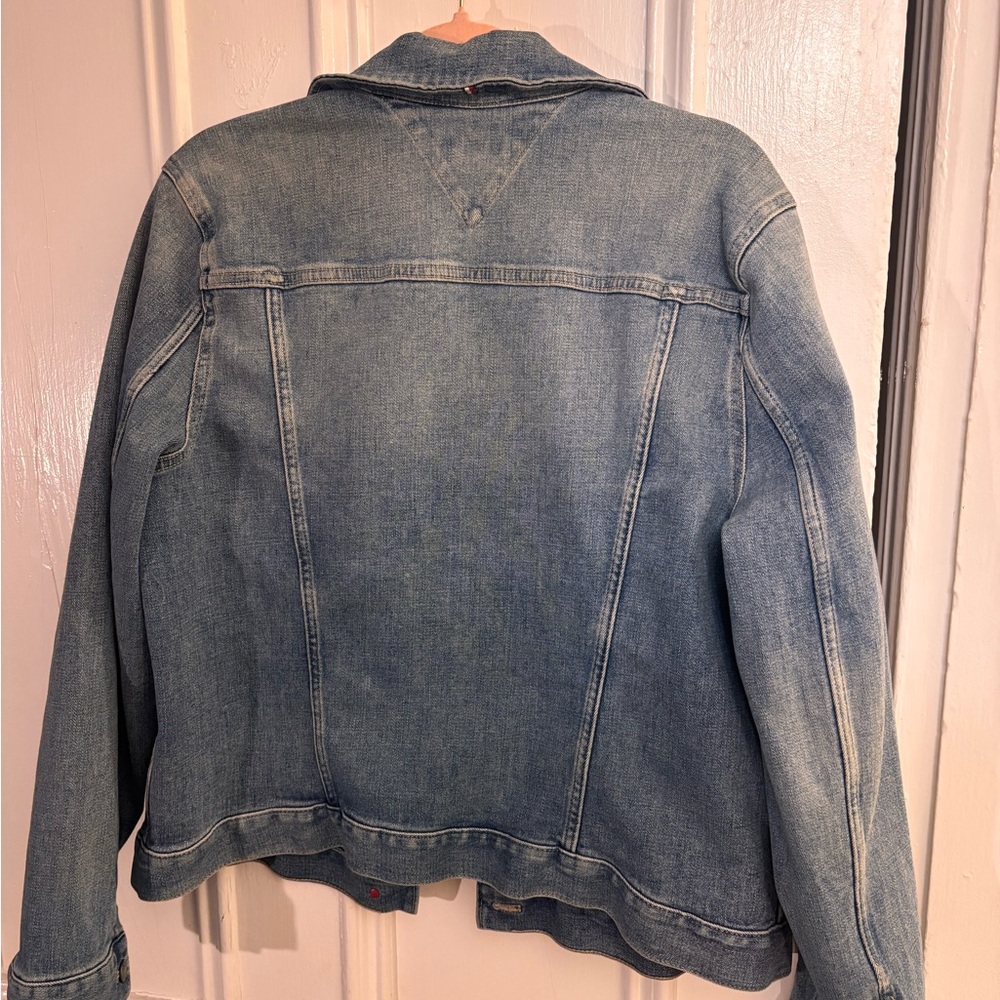 Tommy Hilfiger Light Blue Jean Jacket - Picture 3 of 3